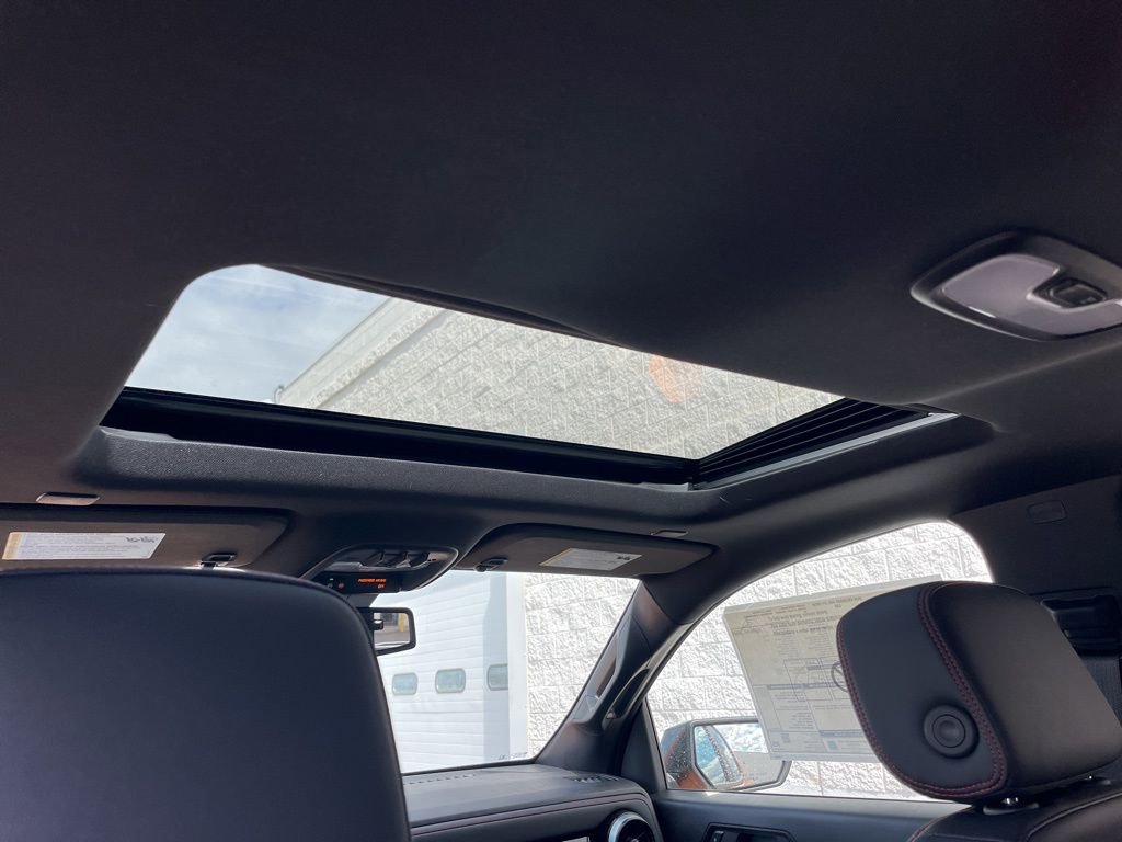 2026 Chevrolet Colorado Z71 - Photo 31