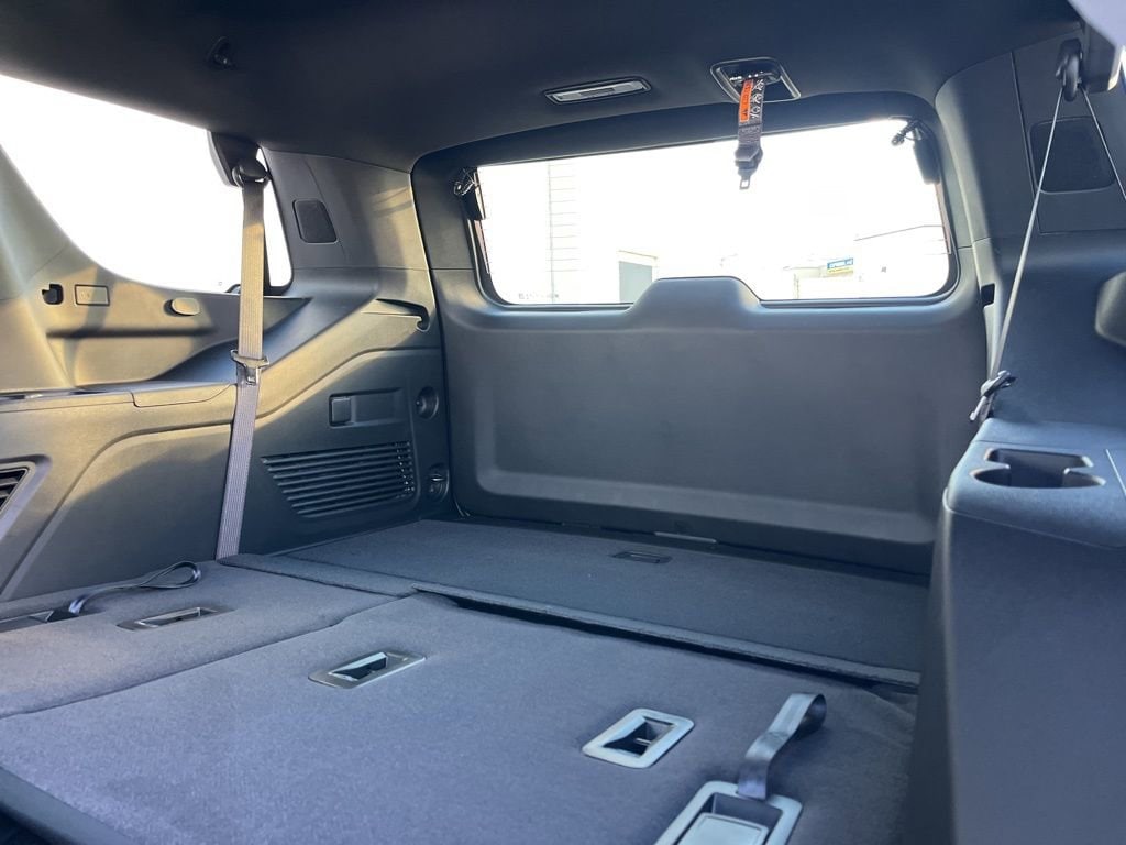 2026 Chevrolet Tahoe LS - Photo 29