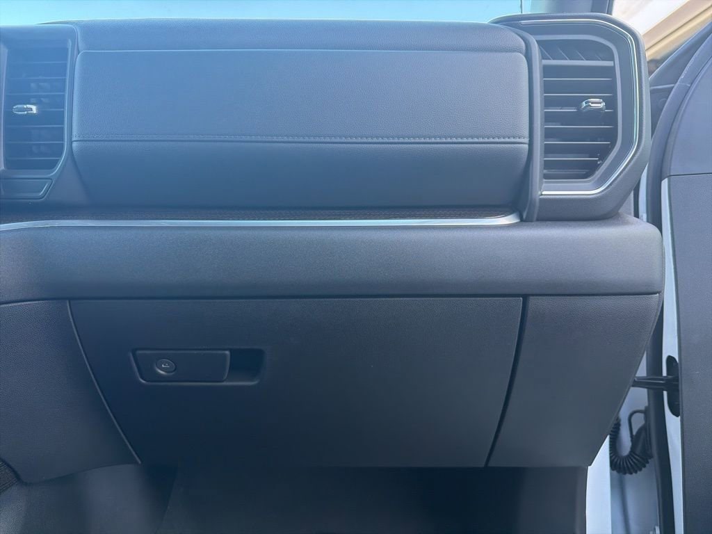 2026 Chevrolet Silverado 3500HD LT - Photo 22