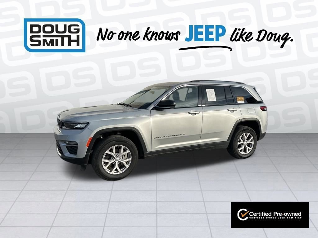 2022 Jeep Grand Cherokee Limited's photo