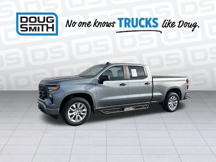2023 Chevrolet Silverado 1500 Custom Truck