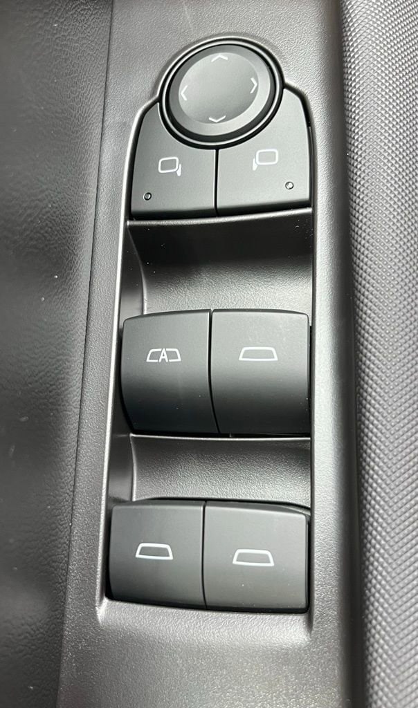 2026 Chevrolet Colorado Z71 - Photo 12