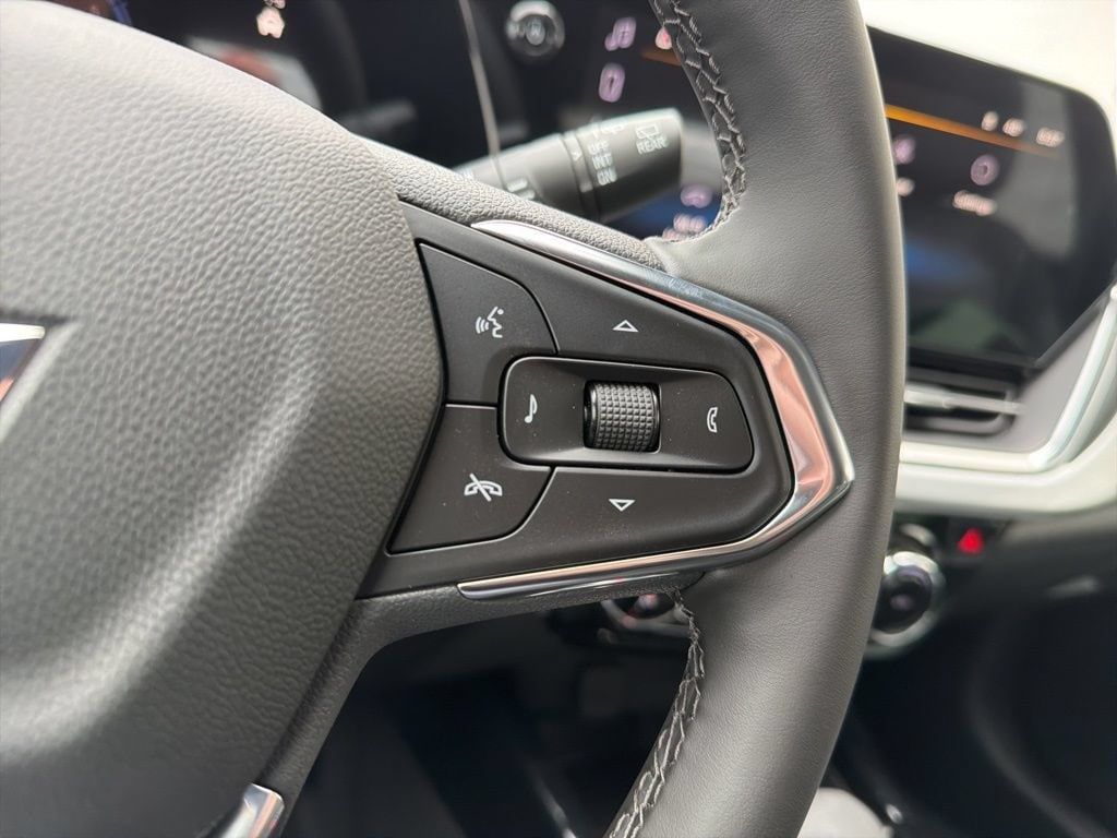 2026 Chevrolet Trax LT - Photo 13