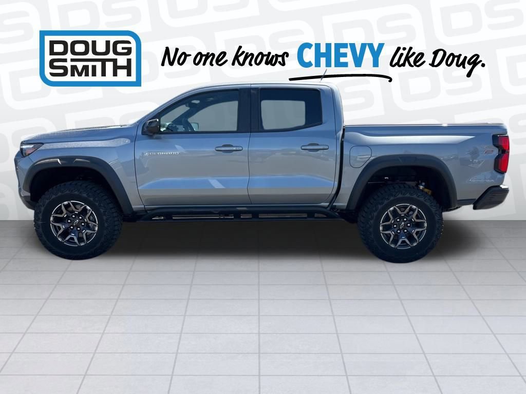 2026 Chevrolet Colorado ZR2 photo 3