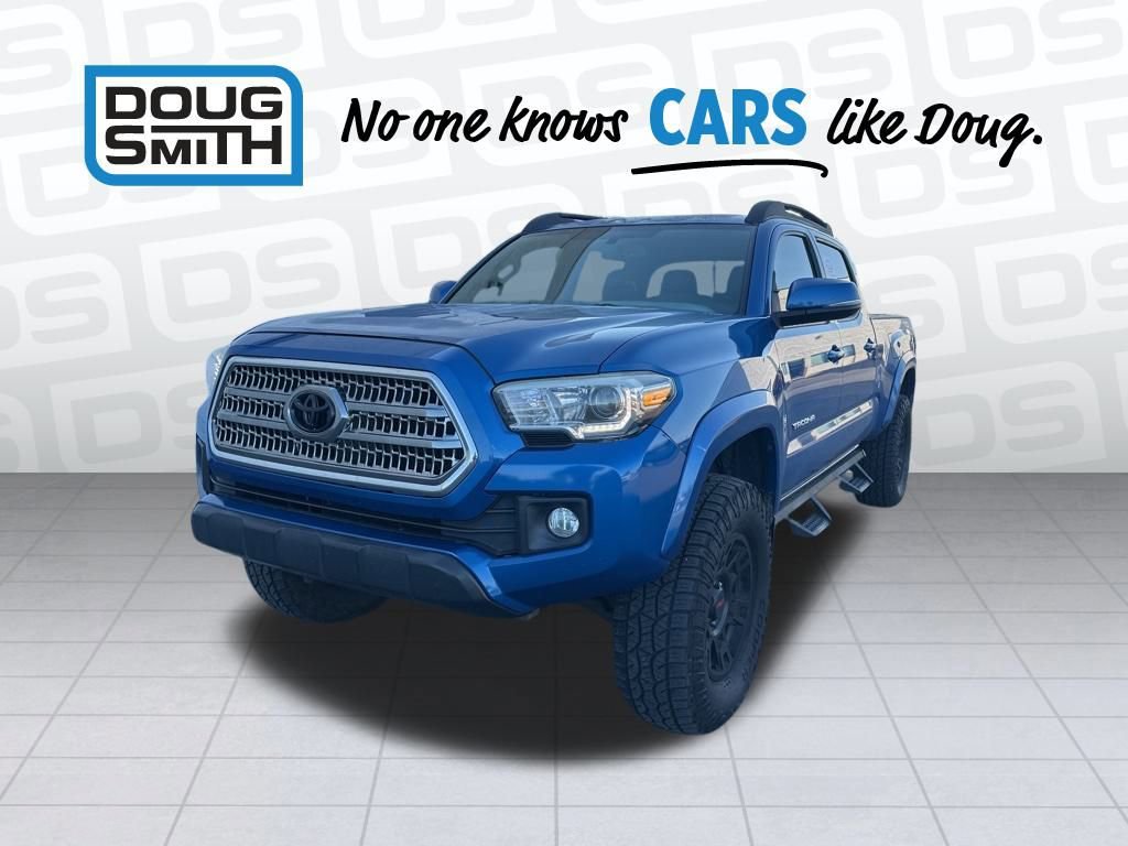 2017 Toyota Tacoma SR5 photo 3