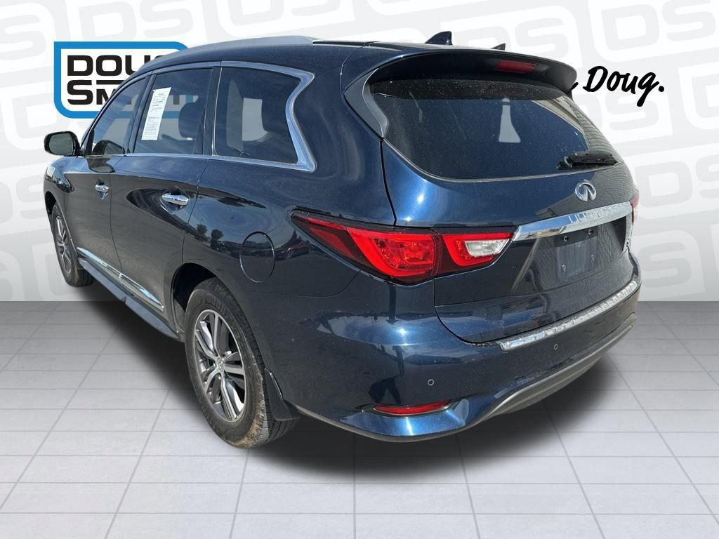 2017 Infiniti QX60 photo 3