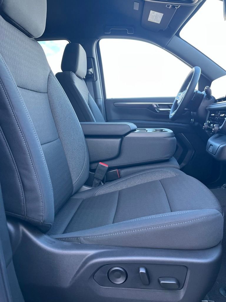 2026 Chevrolet Tahoe LS - Photo 12