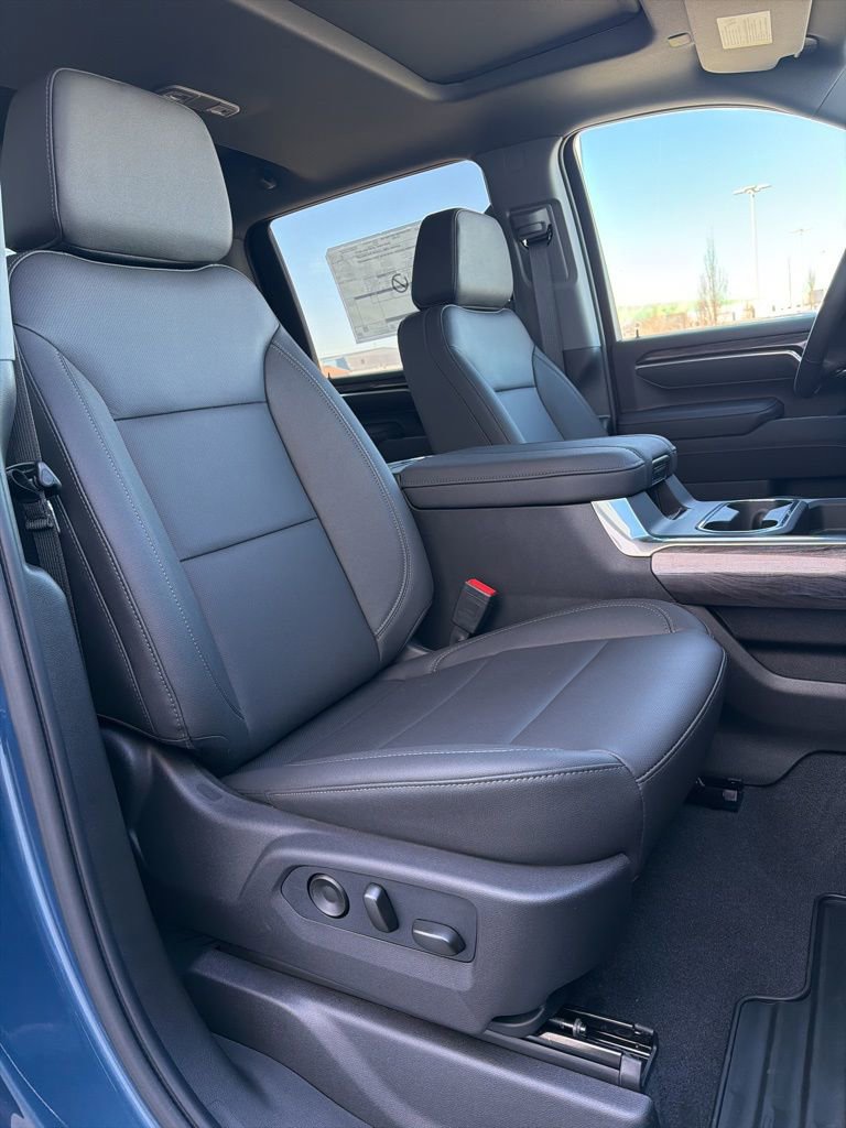 2026 Chevrolet Silverado 2500 HD LTZ - Photo 11