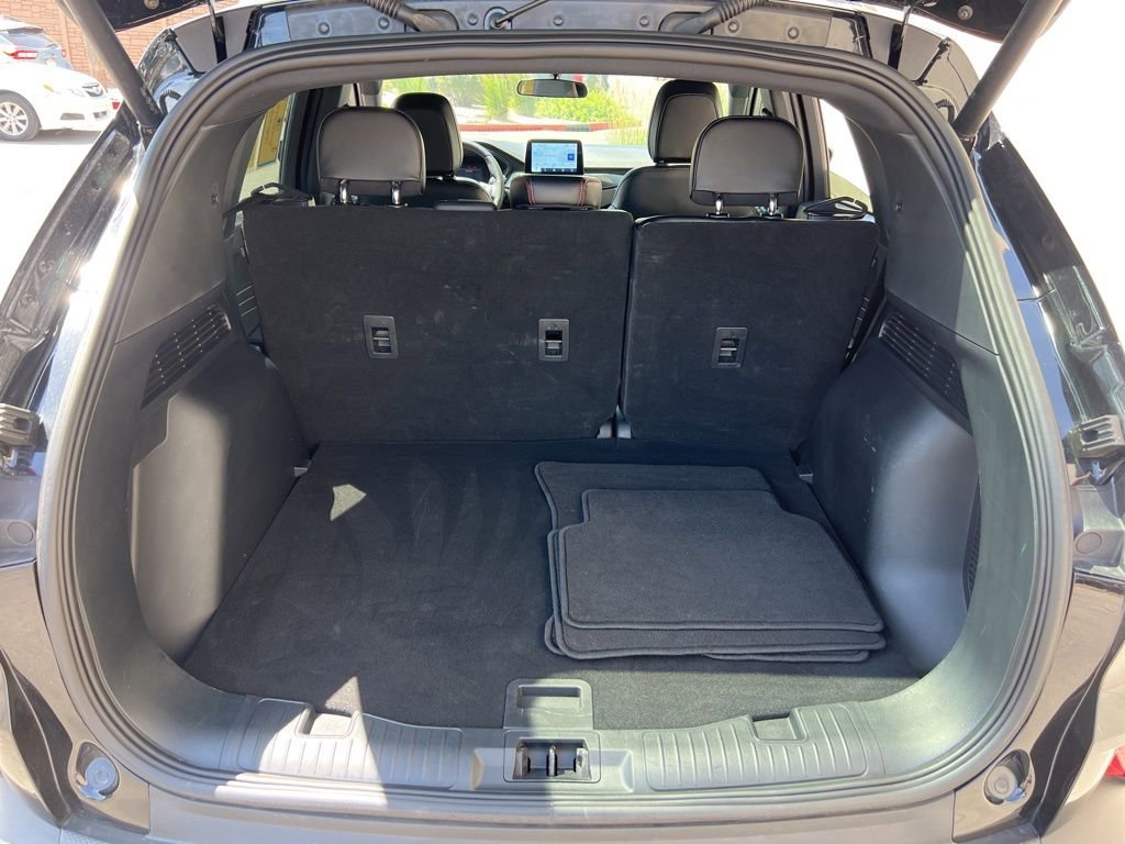 2025 Ford Escape ST-Line Select - Photo 24
