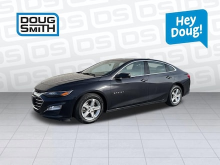 2023 Chevrolet Malibu LT Car