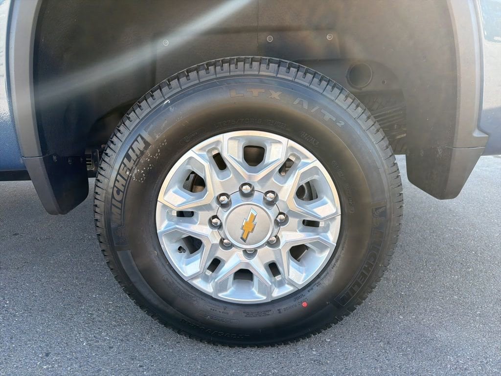 2026 Chevrolet Silverado 2500 HD LTZ - Photo 35