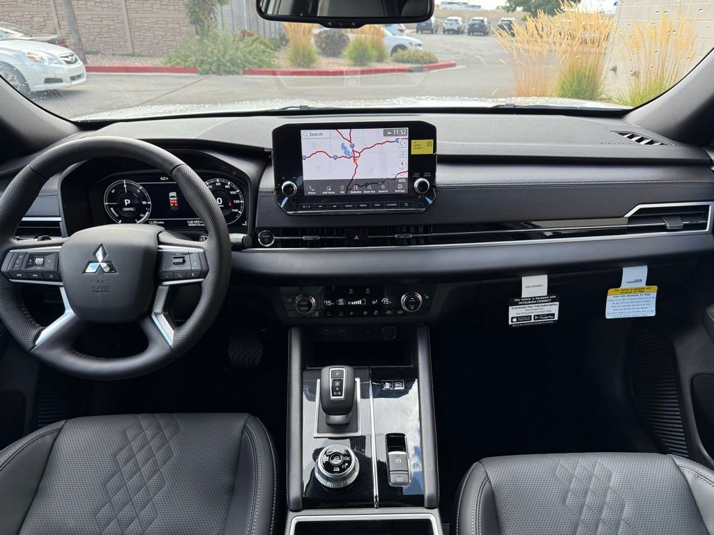 2025 Mitsubishi Outlander Plug-in Hybrid SEL Black Edition - Photo 13