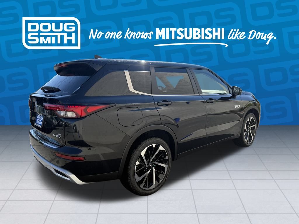 2025 Mitsubishi Outlander PHEV SE photo 4