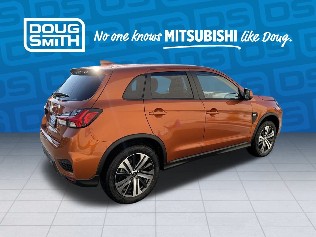 2025 Mitsubishi Outlander Sport ES photo 4