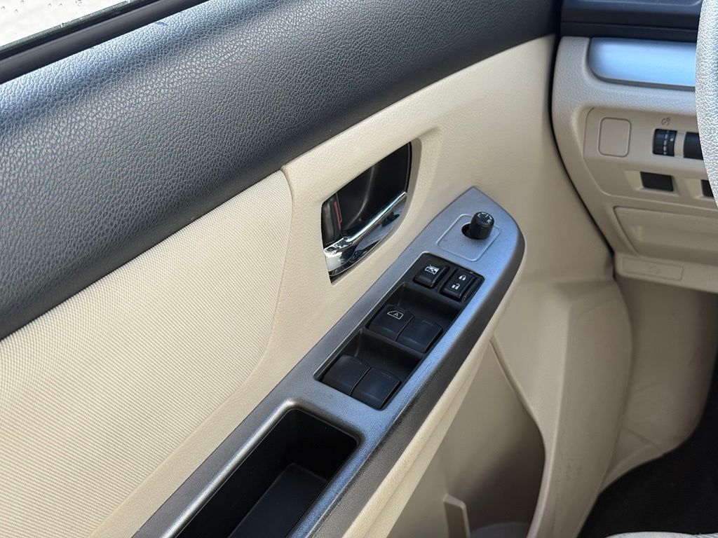 2014 Subaru XV Crosstrek Hybrid - Photo 7