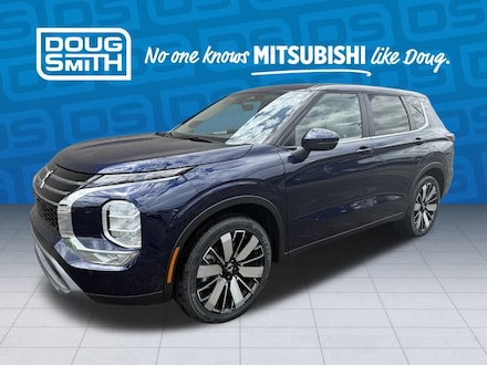 2025 Mitsubishi Outlander SE SUV