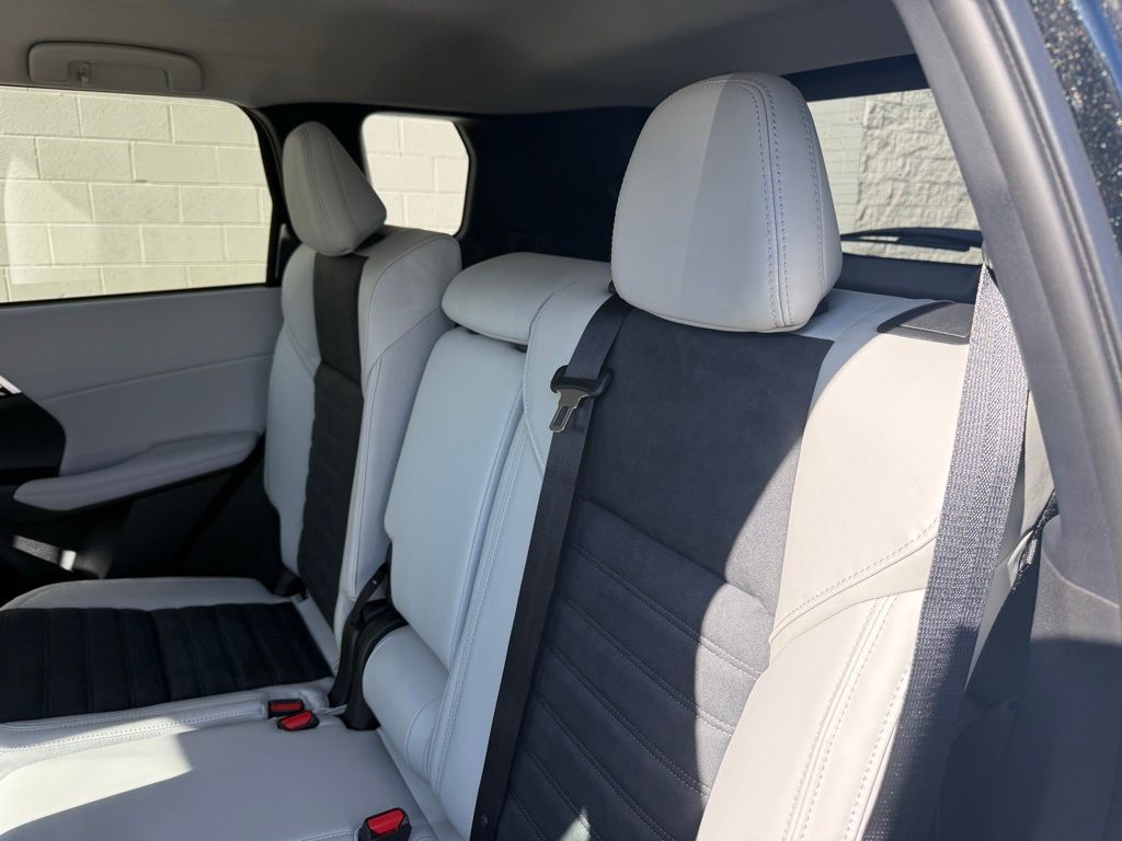 2026 Mitsubishi Outlander SE - Photo 24