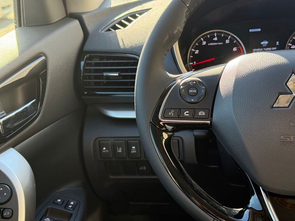 2026 Mitsubishi Eclipse Cross SE - Photo 10