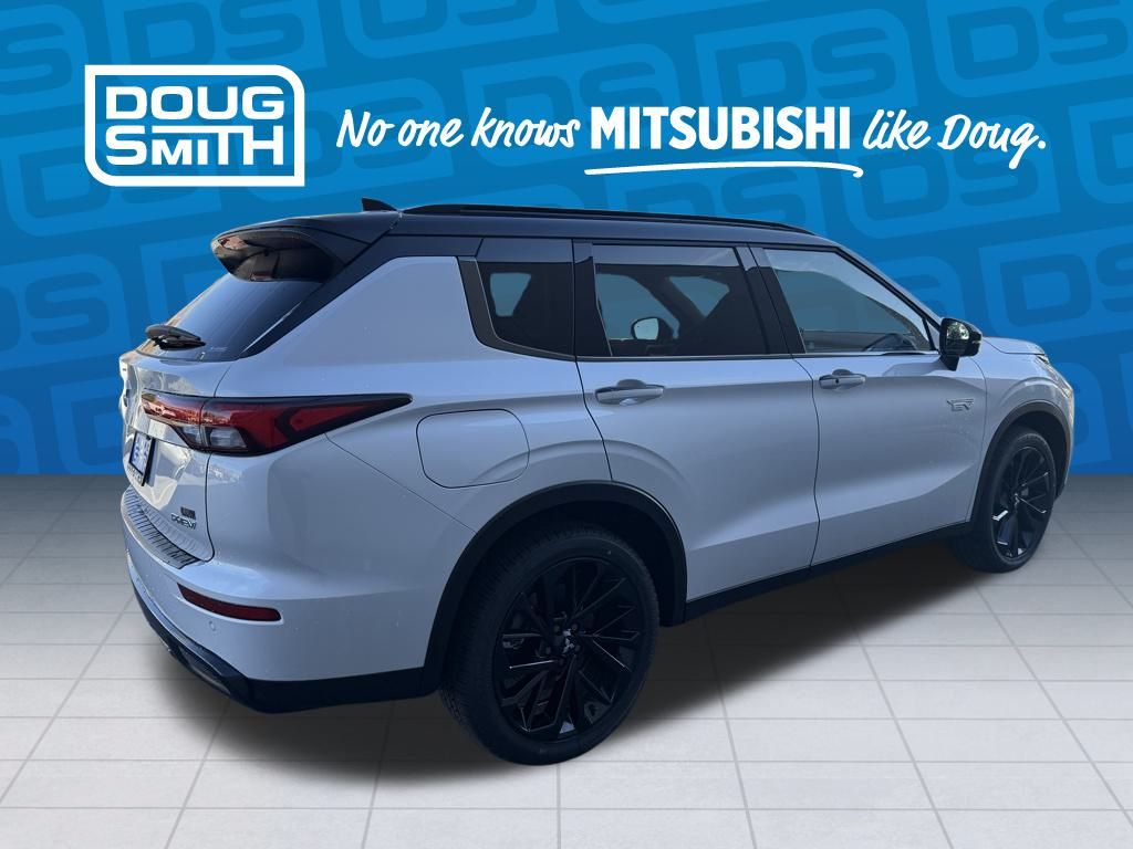 2025 Mitsubishi Outlander PHEV SEL Black Edition photo 4