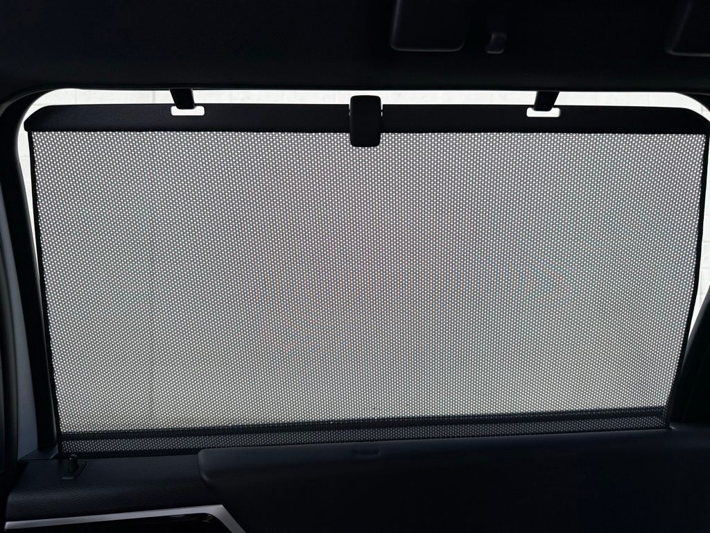 2025 Mitsubishi Outlander Plug-in Hybrid SEL Black Edition - Photo 28