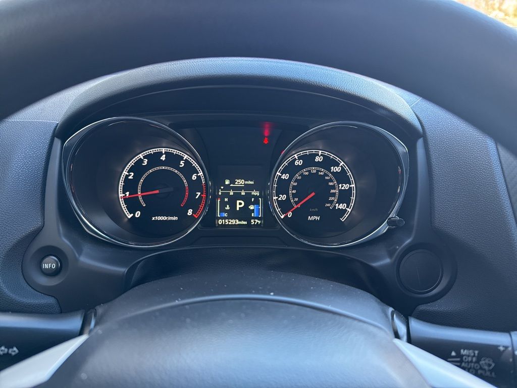 2025 Mitsubishi Outlander Sport SE photo 2