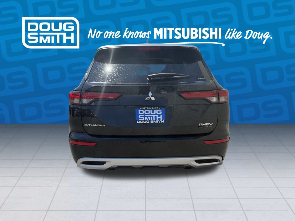 2025 Mitsubishi Outlander PHEV SEL Platinum photo 3
