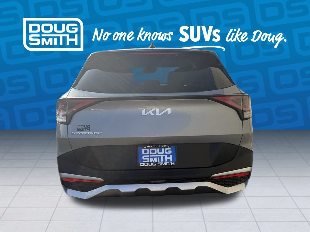Used 2024 Kia Sportage LX SUV
