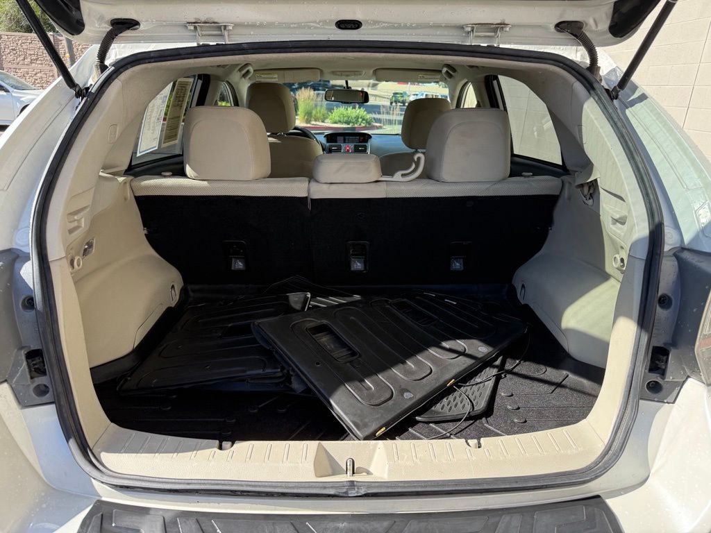 2014 Subaru XV Crosstrek Hybrid - Photo 23