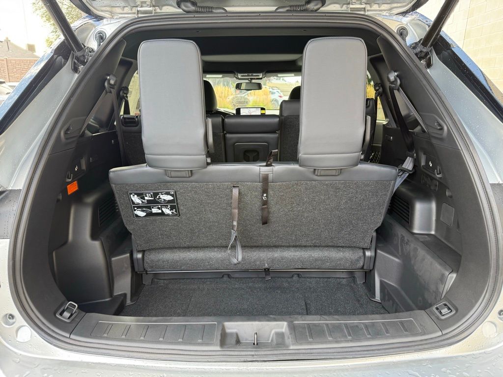 2025 Mitsubishi Outlander Plug-in Hybrid SEL Black Edition - Photo 30