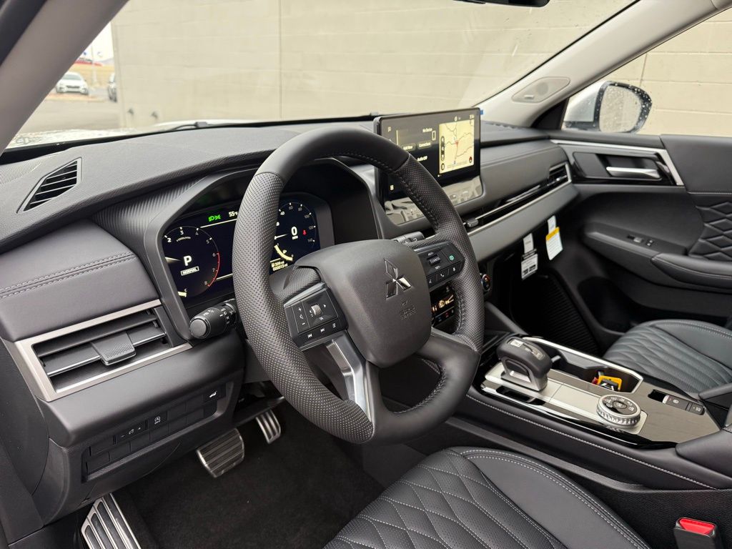 2026 Mitsubishi Outlander SEL - Photo 20