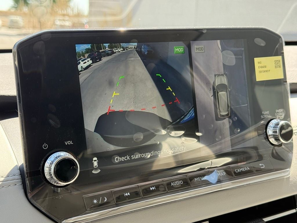 2025 Mitsubishi Outlander Plug-in Hybrid Platinum Edition - Photo 15