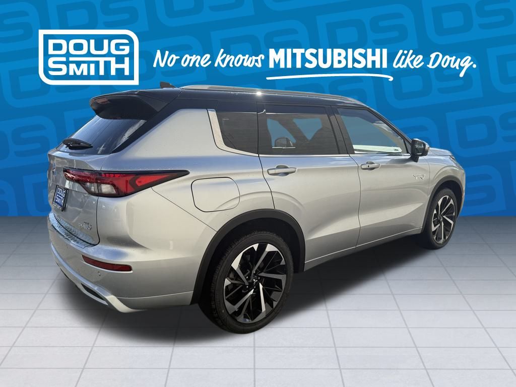 2025 Mitsubishi Outlander PHEV SEL photo 4