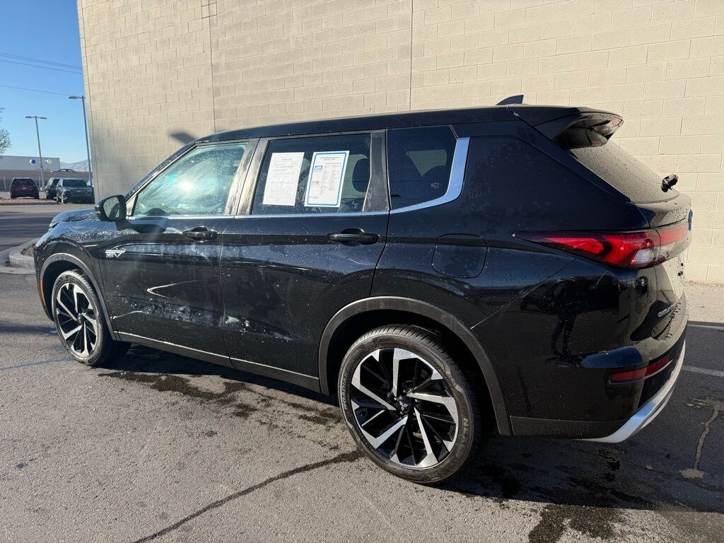 Certified 2023 Mitsubishi Outlander Plug-In Hybrid SE SUV