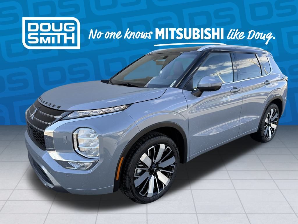 2025 Mitsubishi Outlander SEL's photo
