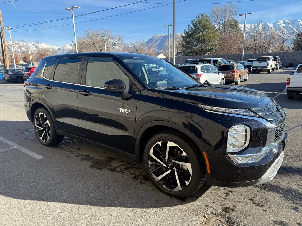 Certified 2023 Mitsubishi Outlander Plug-In Hybrid SE SUV