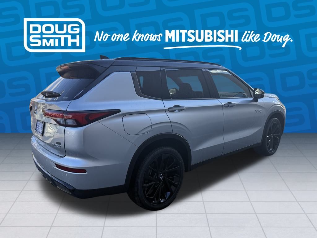 2025 Mitsubishi Outlander PHEV SEL Black Edition photo 4