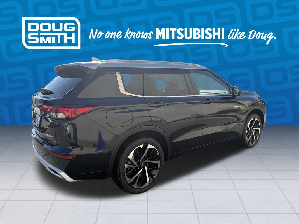 2025 Mitsubishi Outlander PHEV SEL Platinum photo 4