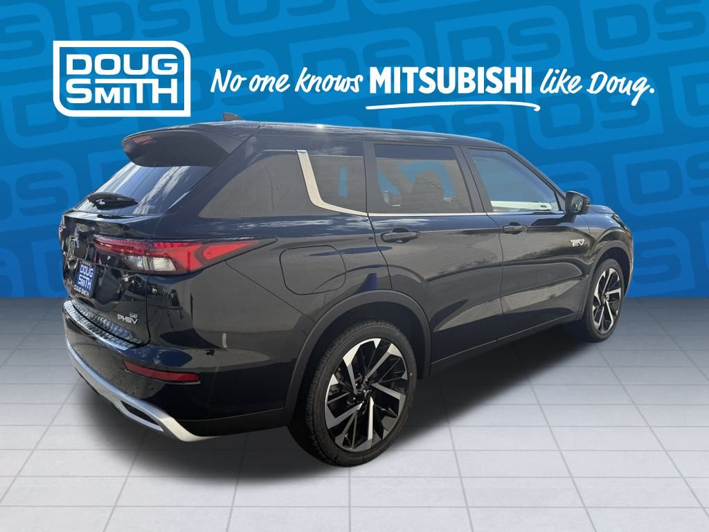 2025 Mitsubishi Outlander PHEV SE photo 4