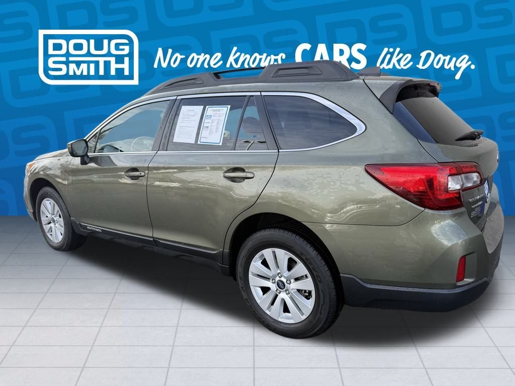 Used 2017 Subaru Outback 2.5i Premium with SUV