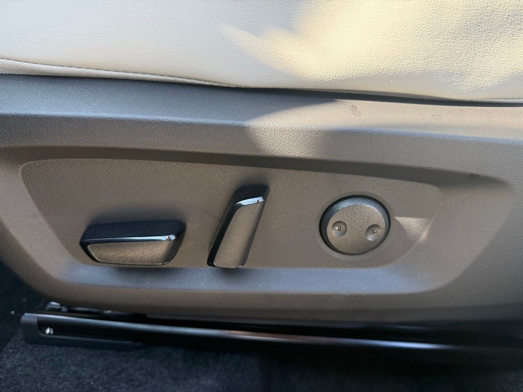 2026 Mitsubishi Outlander SE - Photo 21