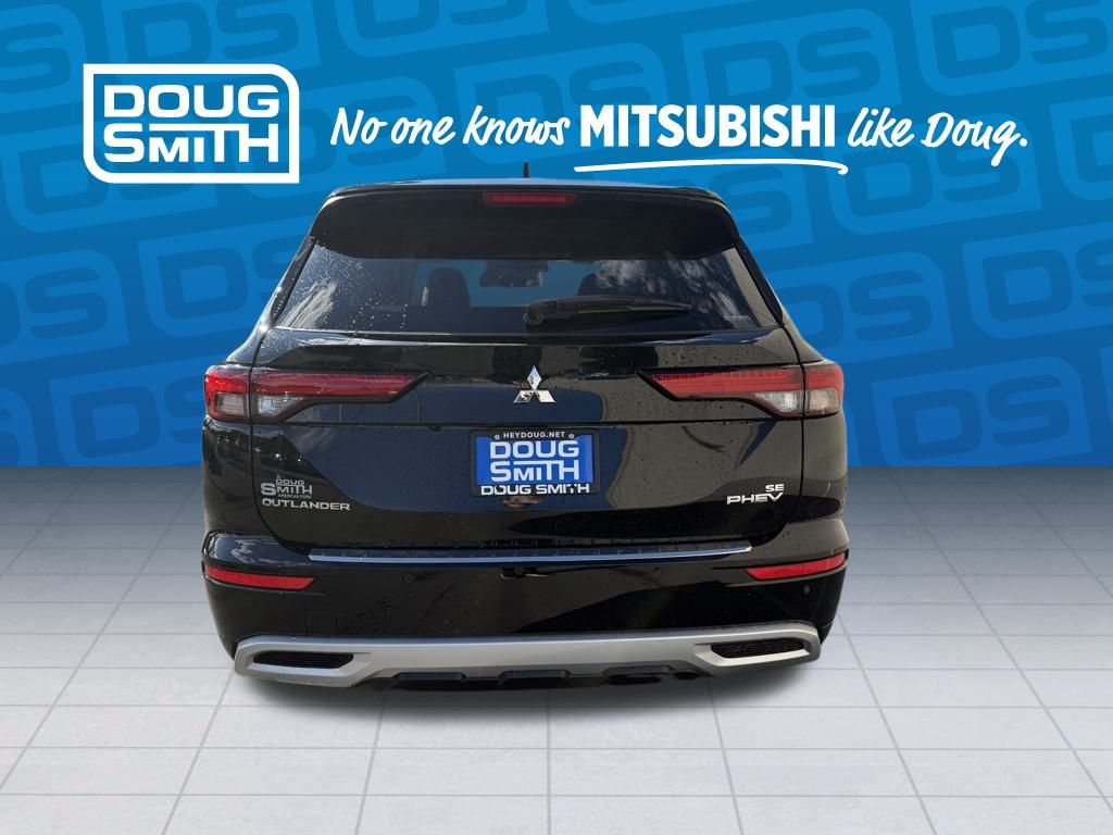 2025 Mitsubishi Outlander PHEV SE photo 3