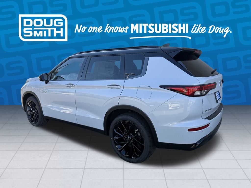 2025 Mitsubishi Outlander PHEV SEL Black Edition photo 2