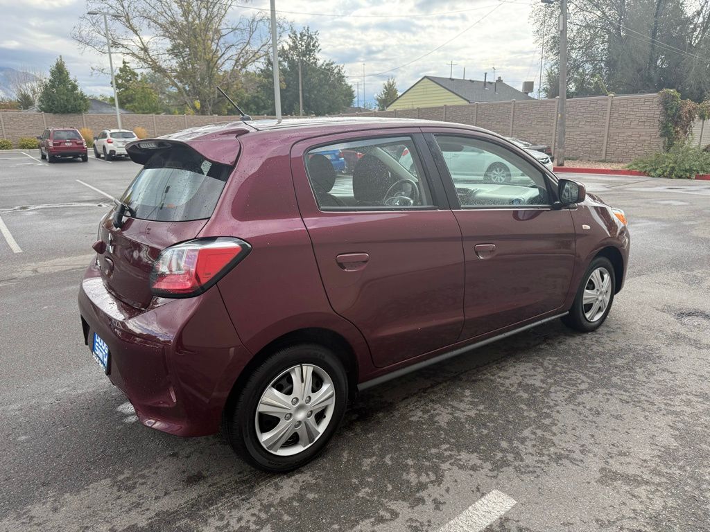 2021 Mitsubishi Mirage ES photo 3