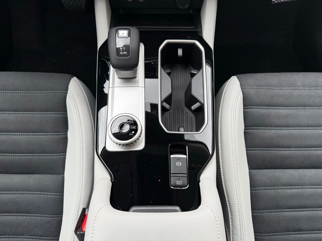 2026 Mitsubishi Outlander SE - Photo 18