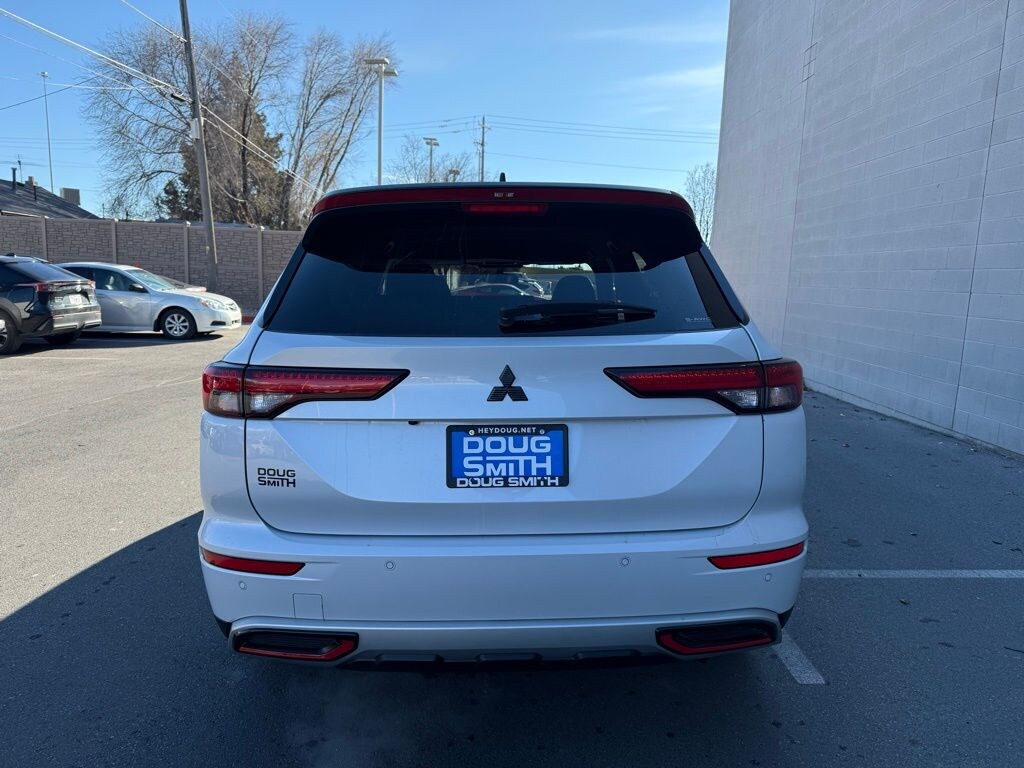 Certified 2023 Mitsubishi Outlander Plug-In Hybrid SE SUV