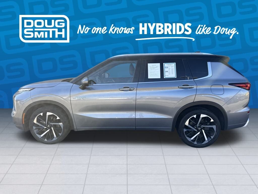 Used 2023 Mitsubishi Outlander Plug-In Hybrid SEL SUV