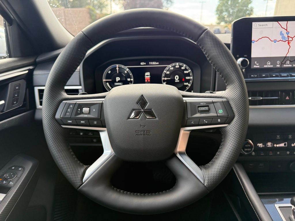 2025 Mitsubishi Outlander Plug-in Hybrid SEL Black Edition - Photo 8