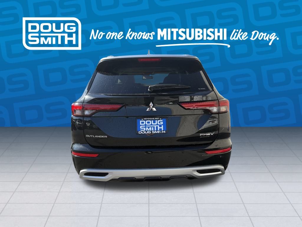 2025 Mitsubishi Outlander PHEV SEL Platinum photo 3