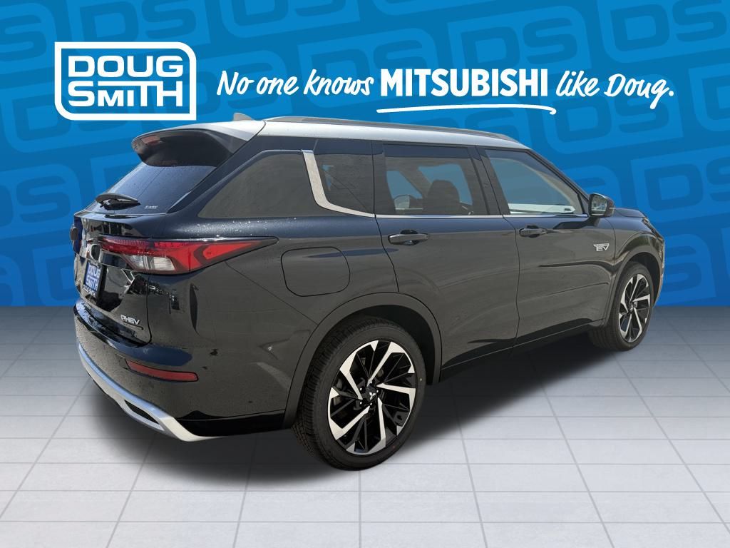 2025 Mitsubishi Outlander PHEV SEL Platinum photo 4