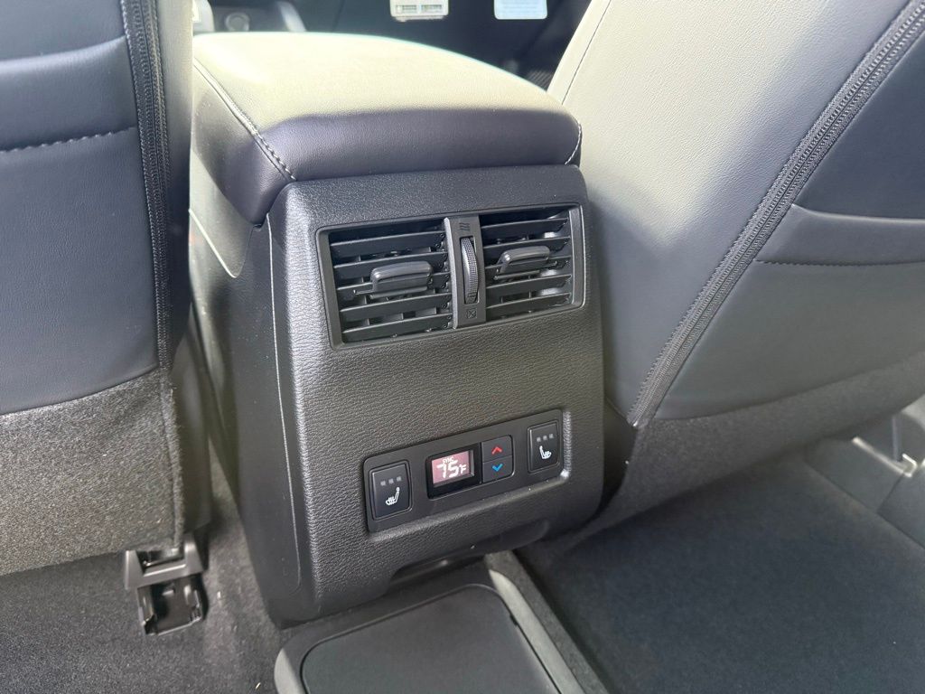 2025 Mitsubishi Outlander Plug-in Hybrid SEL Black Edition - Photo 25